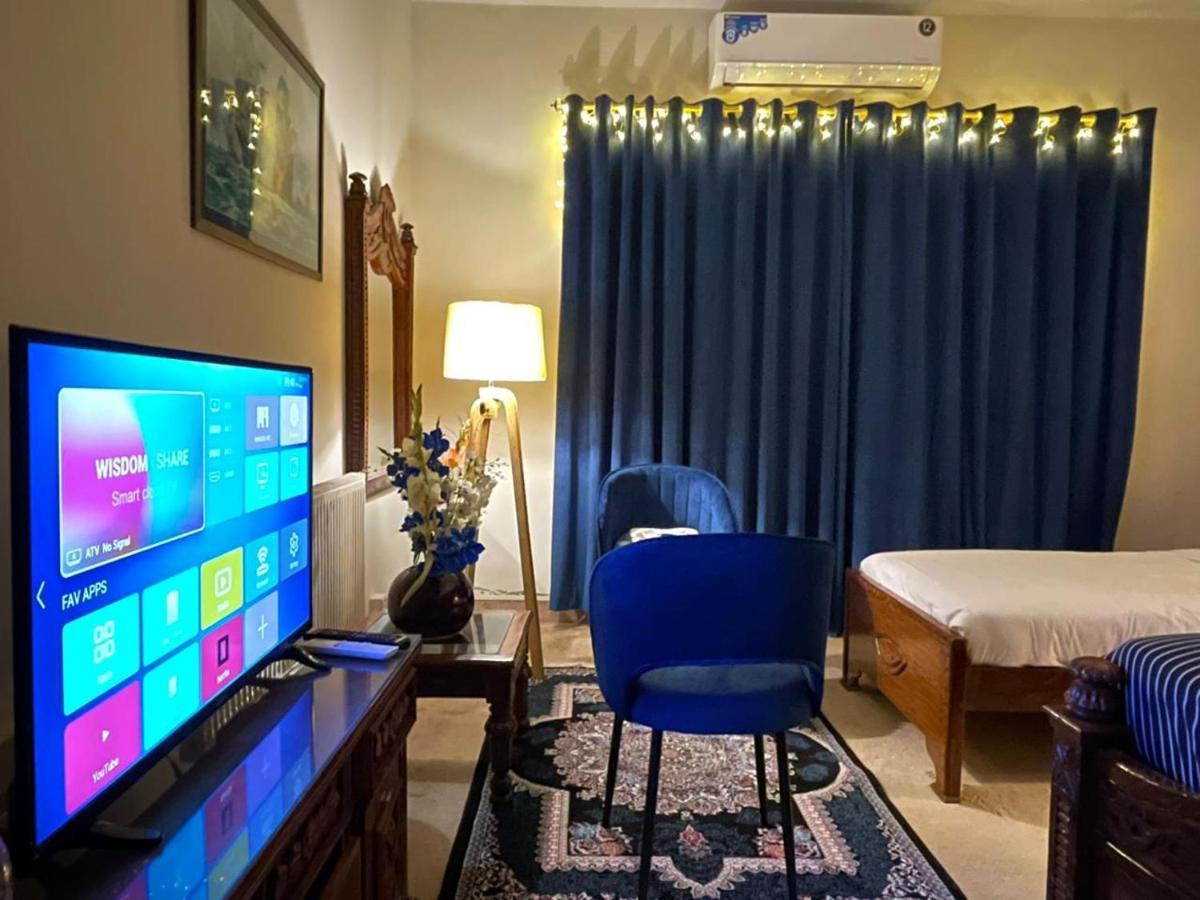 Laca Sa Lodge Opp Canturus Mall Islamabad Esterno foto